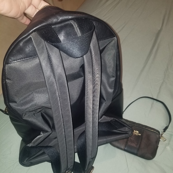 Coach backpack & wristlet - Picture 8 of 12